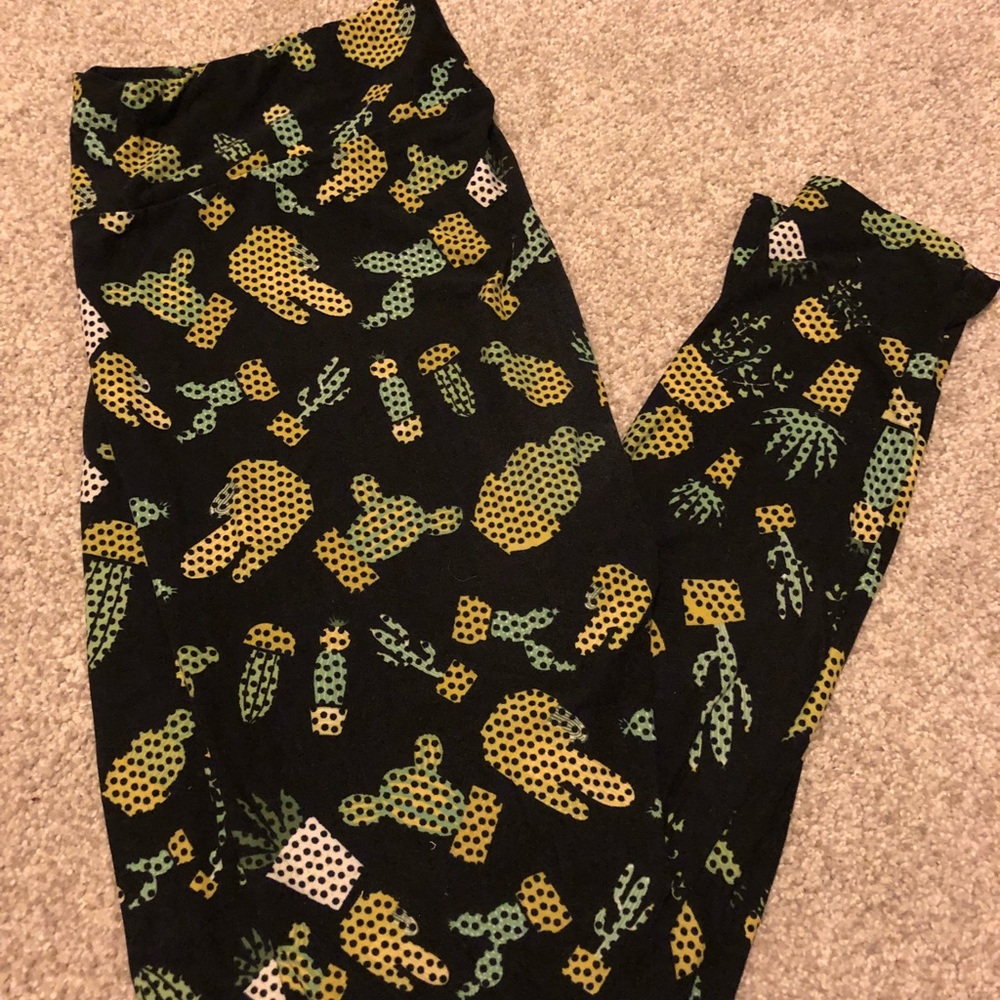 Lularoe TC Cactus Leggings